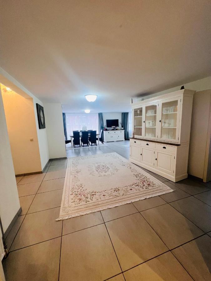 Windsor Residence Grimbergen Bagian luar foto