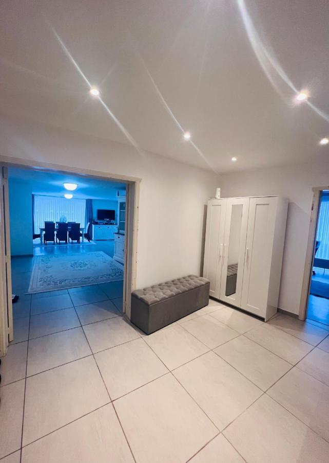 Windsor Residence Grimbergen Bagian luar foto